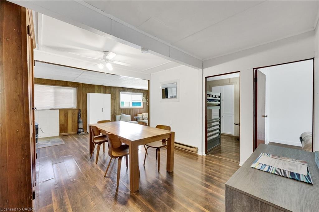 11 Snooks Drive, Turkey Point, ON - Indoor Photo Showing Dining Room