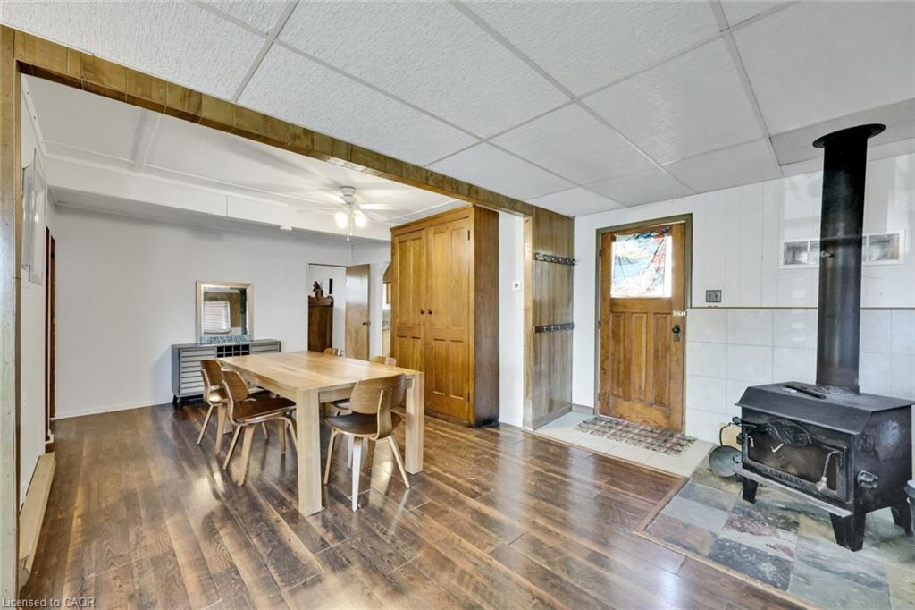 11 Snooks Drive, Turkey Point, ON - Indoor With Fireplace