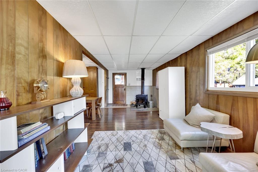 11 Snooks Drive, Turkey Point, ON - Indoor Photo Showing Other Room