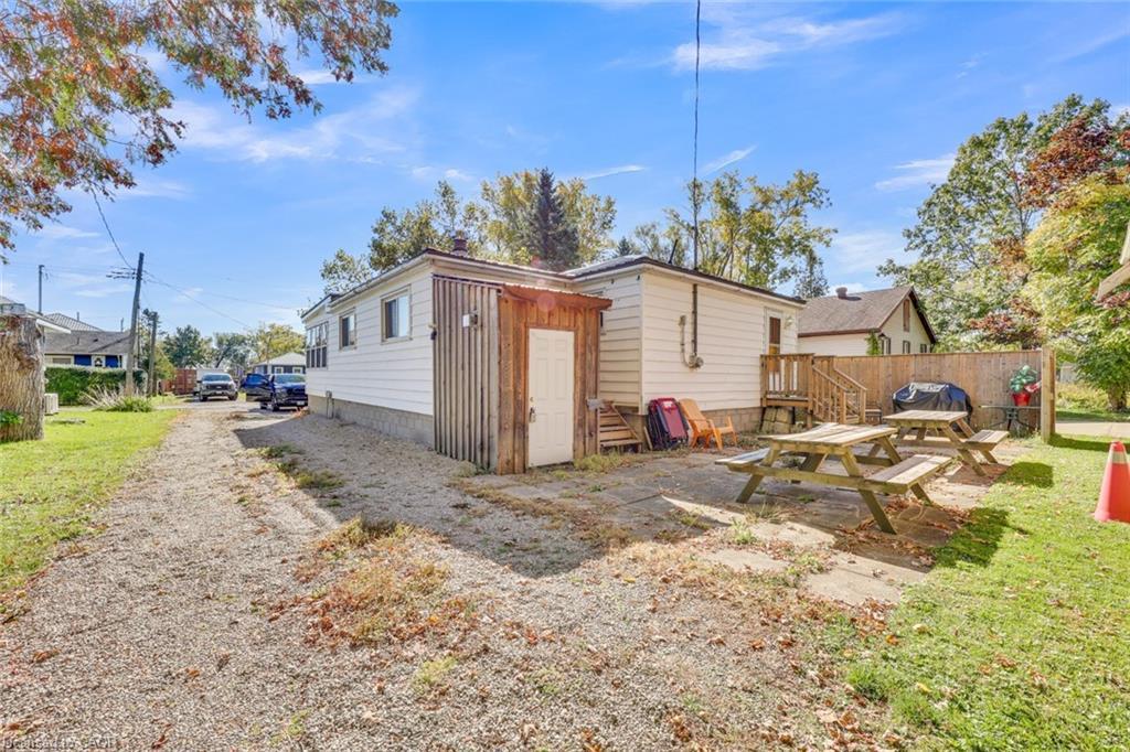 11 Snooks Drive, Turkey Point, ON - Outdoor