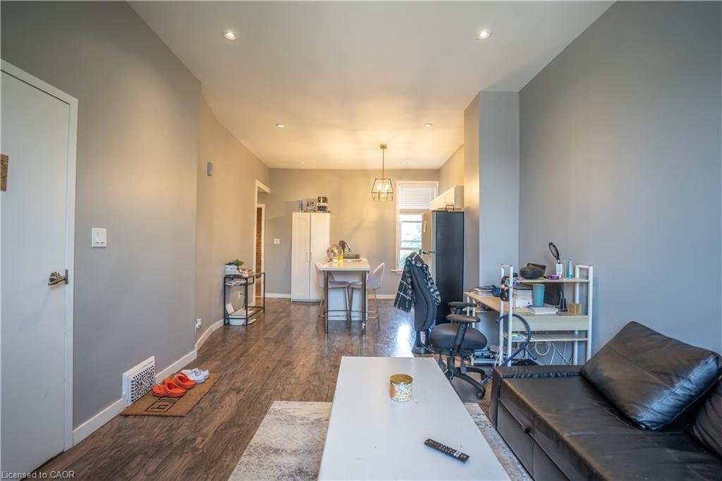 165 Emerald Street N, Hamilton, ON - Indoor Photo Showing Other Room