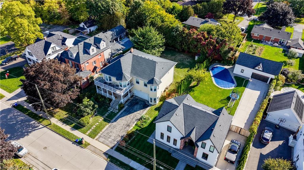 7 Robinson Street S, Grimsby, ON - Outdoor With View