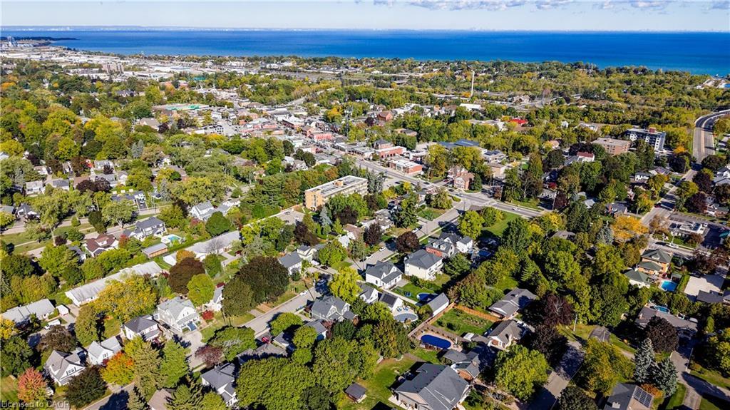 7 Robinson Street S, Grimsby, ON - Outdoor With Body Of Water With View