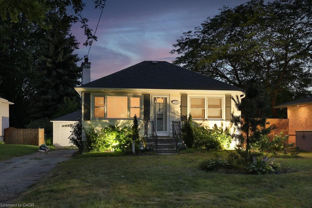 1088 Cherriebell Road, Mississauga, ON - Outdoor