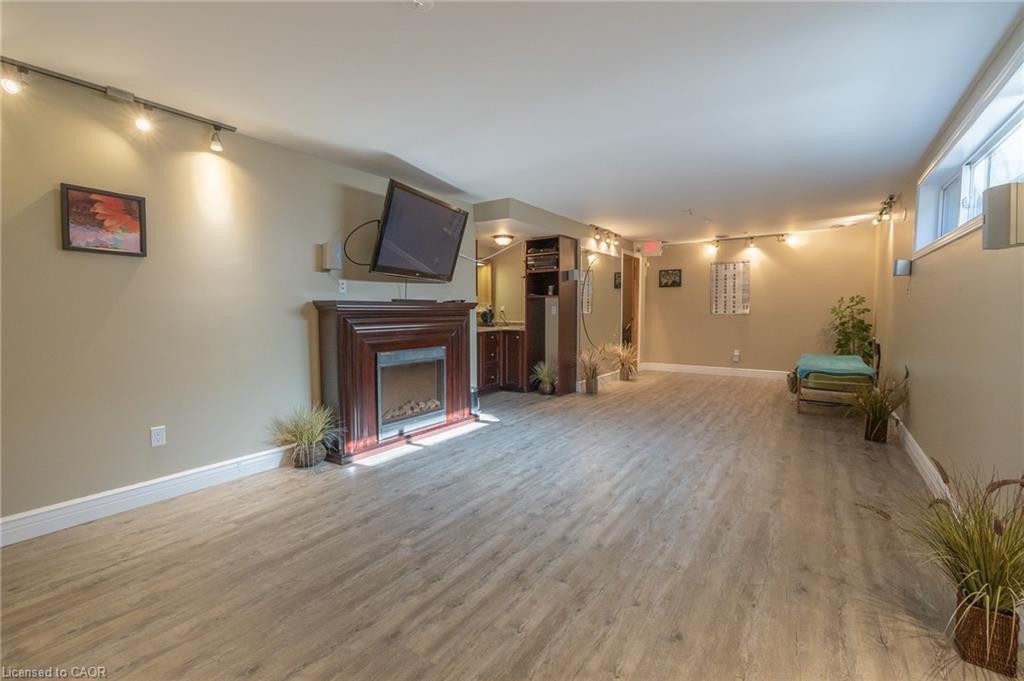 11 Belmont Avenue W, Kitchener, ON - Indoor With Fireplace
