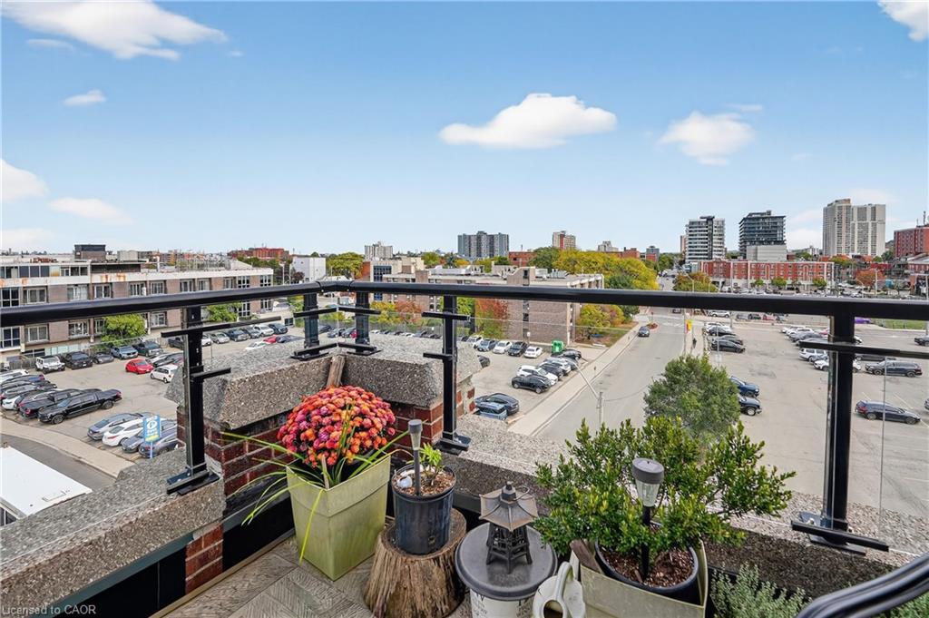 404-80 King William Street, Hamilton, ON - Outdoor With Balcony With View