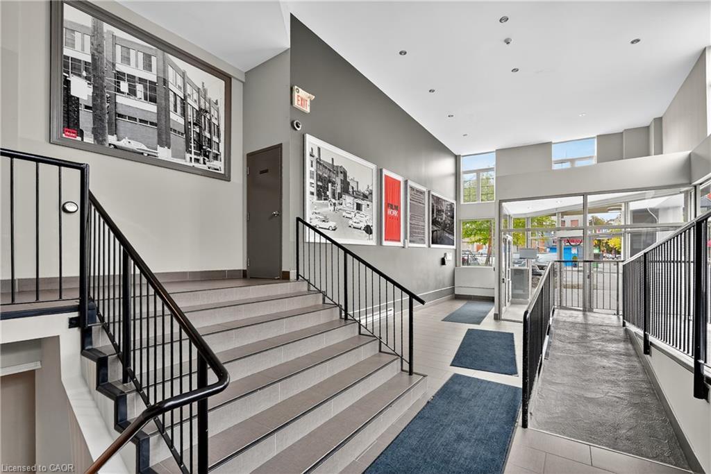 404-80 King William Street, Hamilton, ON - Indoor Photo Showing Other Room