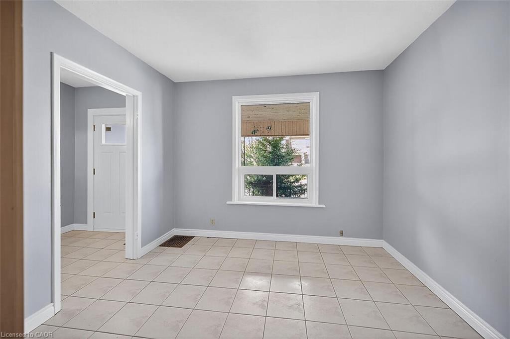 509 Colborne Street, Brantford, ON - Indoor Photo Showing Other Room
