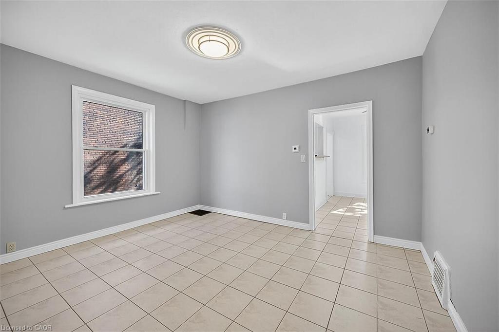 509 Colborne Street, Brantford, ON - Indoor Photo Showing Other Room