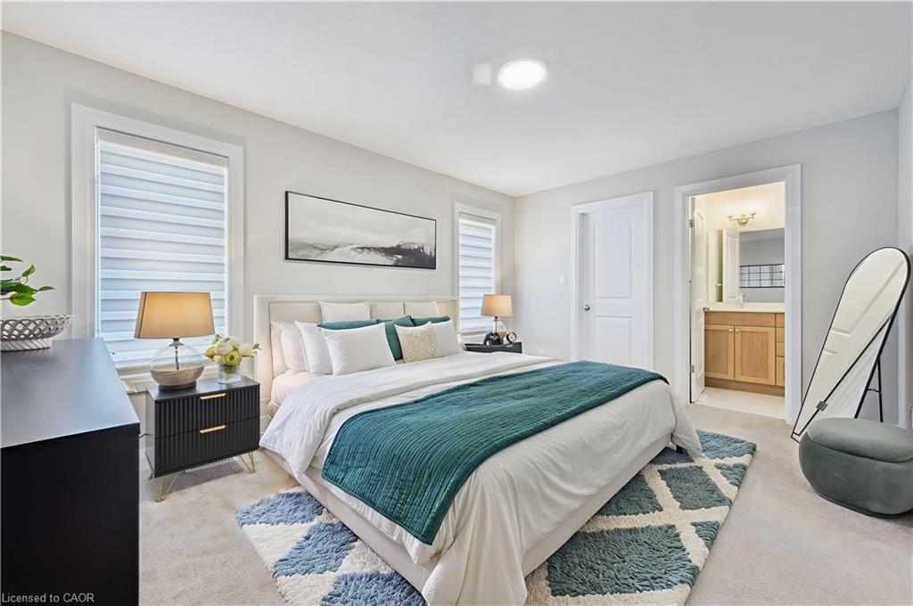 127 Catherine Street, New Hamburg, ON - Indoor Photo Showing Bedroom
