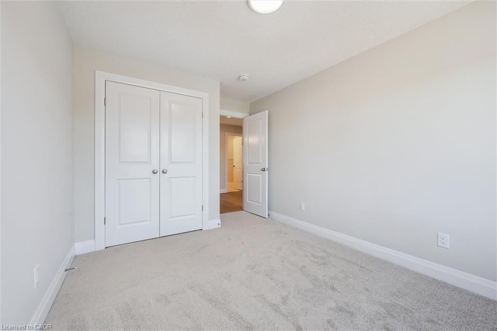 127 Catherine Street, New Hamburg, ON - Indoor