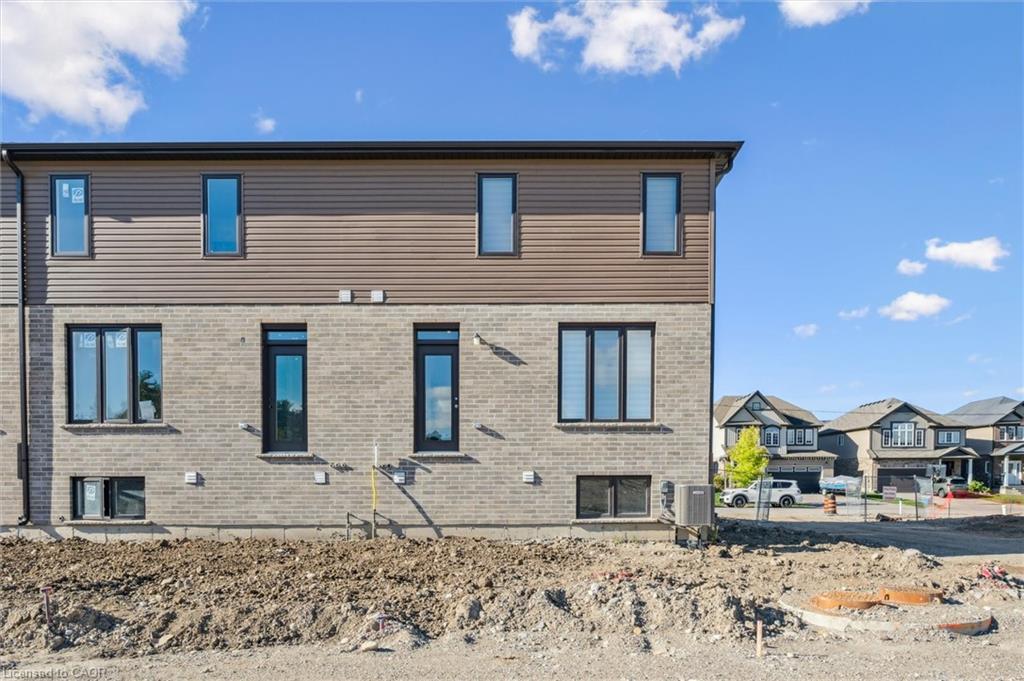 127 Catherine Street, New Hamburg, ON - Outdoor