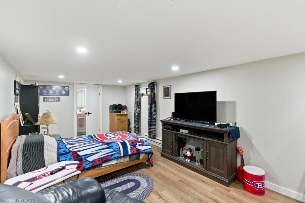 111 Mcalpine Avenue S, Welland, ON