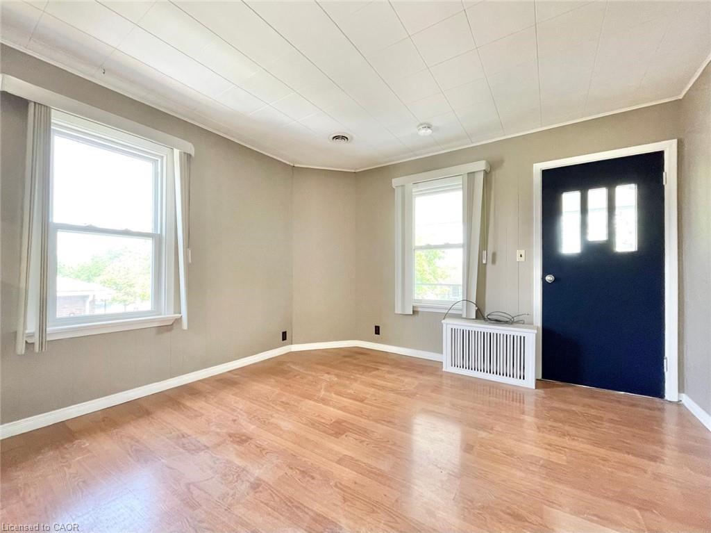 111 Mcalpine Avenue S, Welland, ON