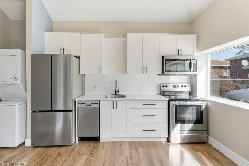 111 Mcalpine Avenue S, Welland, ON