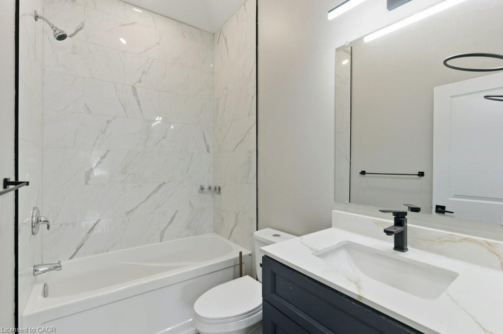 111 Mcalpine Avenue S, Welland, ON