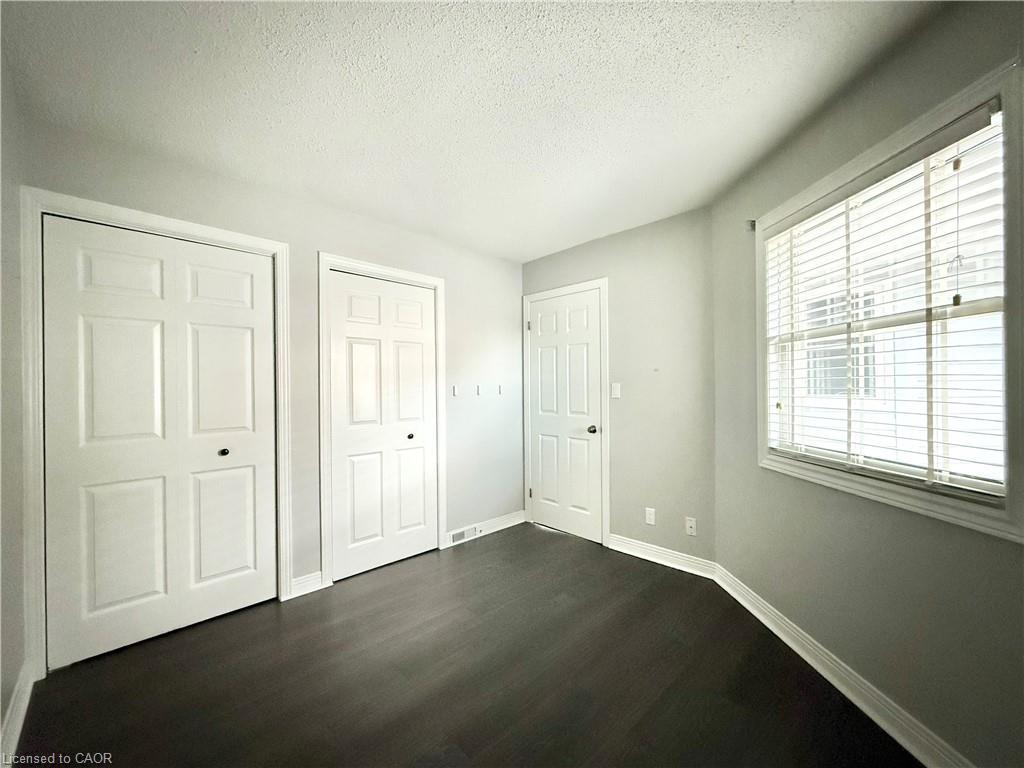 214-1220 Thorpe Road, Burlington, ON - Indoor Photo Showing Other Room