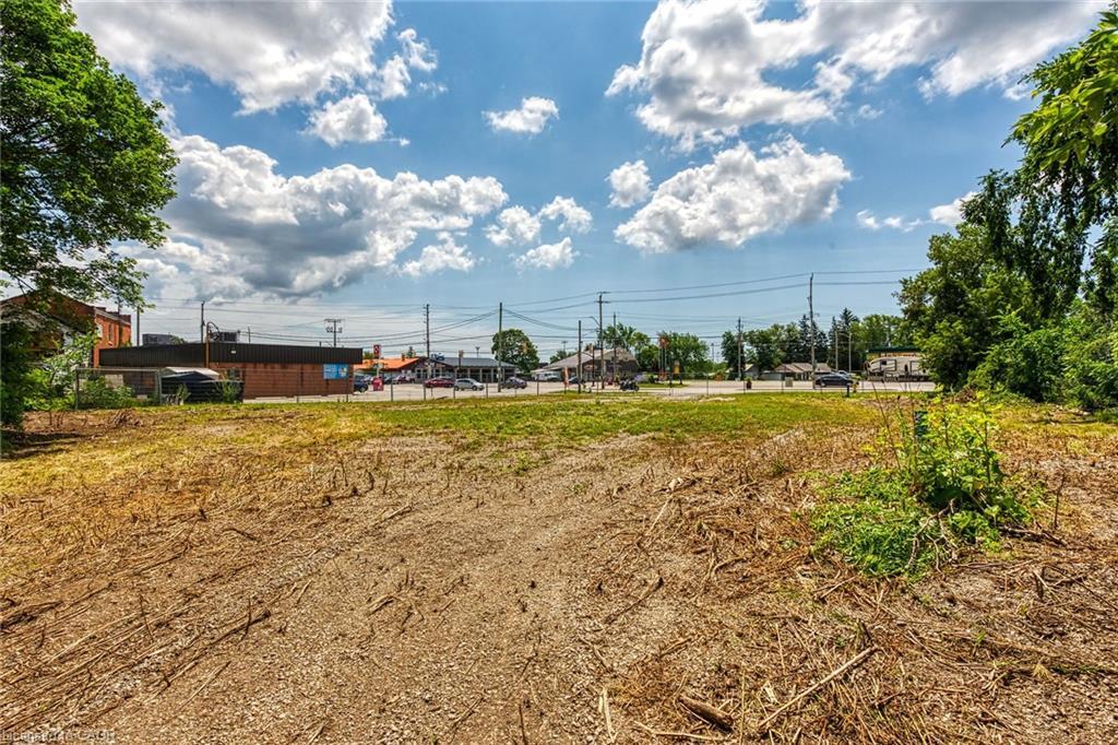 4 Talbot Street W, Jarvis, ON