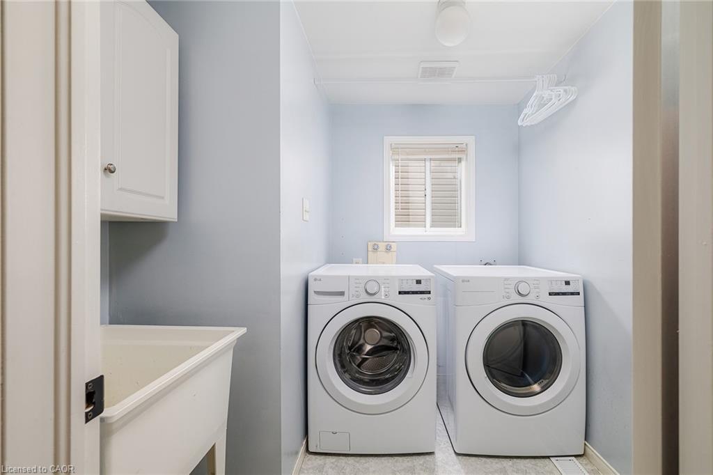 508 Brookmill Crescent, Waterloo, ON - Indoor Photo Showing Laundry Room
