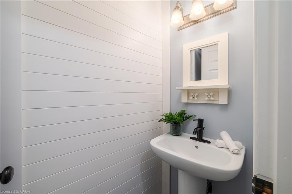 508 Brookmill Crescent, Waterloo, ON - Indoor Photo Showing Bathroom