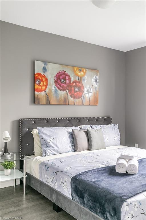 41-2322 King Street E, Hamilton, ON - Indoor Photo Showing Bedroom