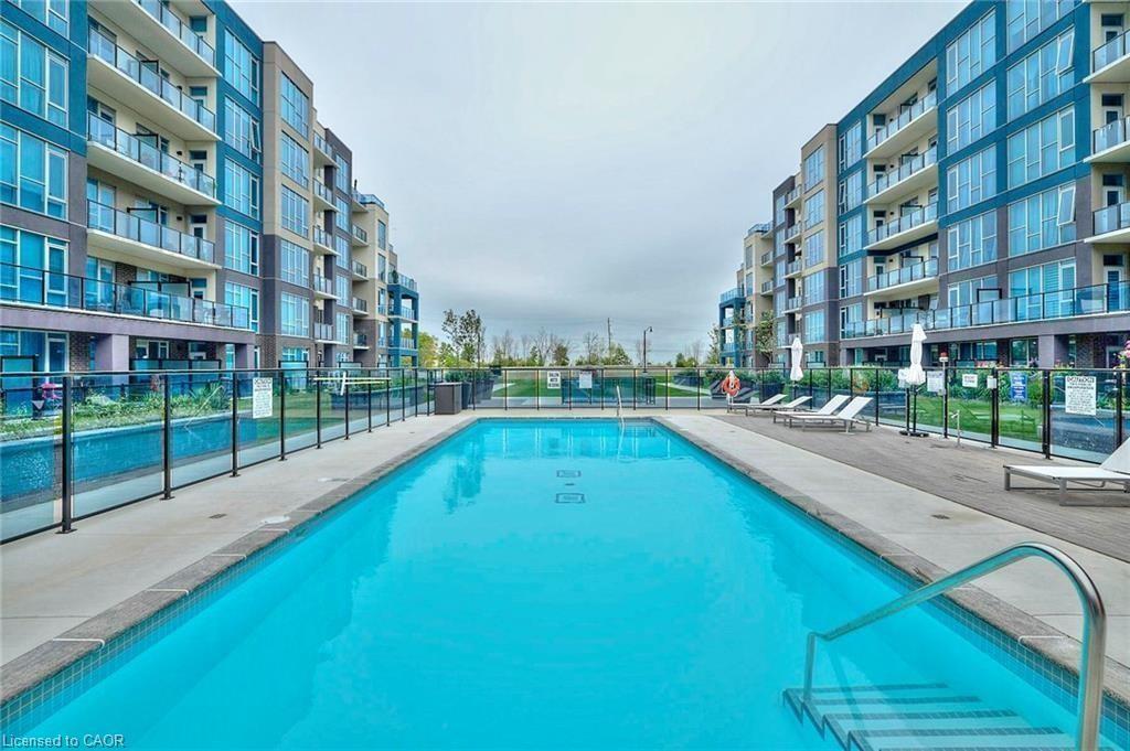 439-16 Concord Place, Grimsby, ON - Outdoor With In Ground Pool With Balcony