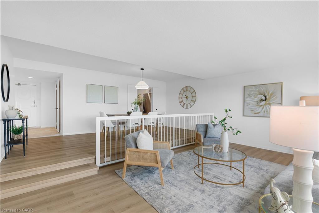 604-2185 Marine Drive, Oakville, ON - Indoor