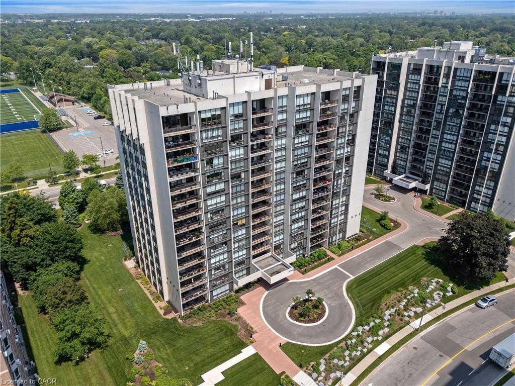 604-2185 Marine Drive, Oakville, ON - Outdoor With View