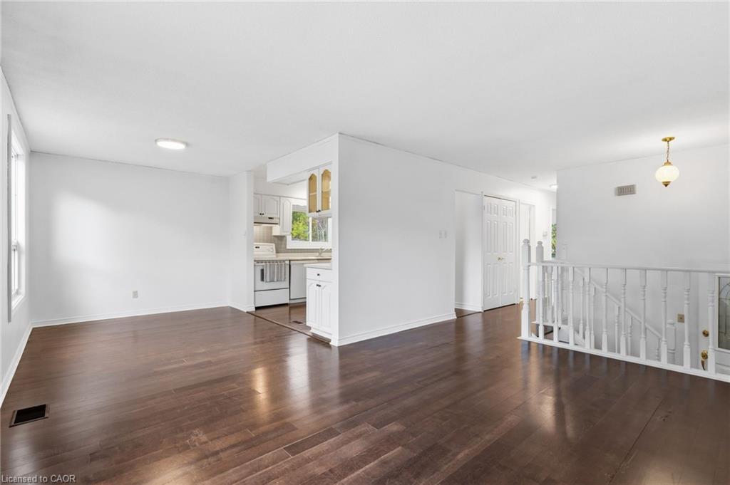 26 October Place, Brantford, ON - Indoor