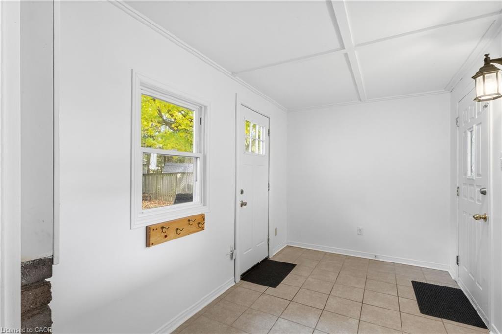 26 October Place, Brantford, ON - Indoor Photo Showing Other Room