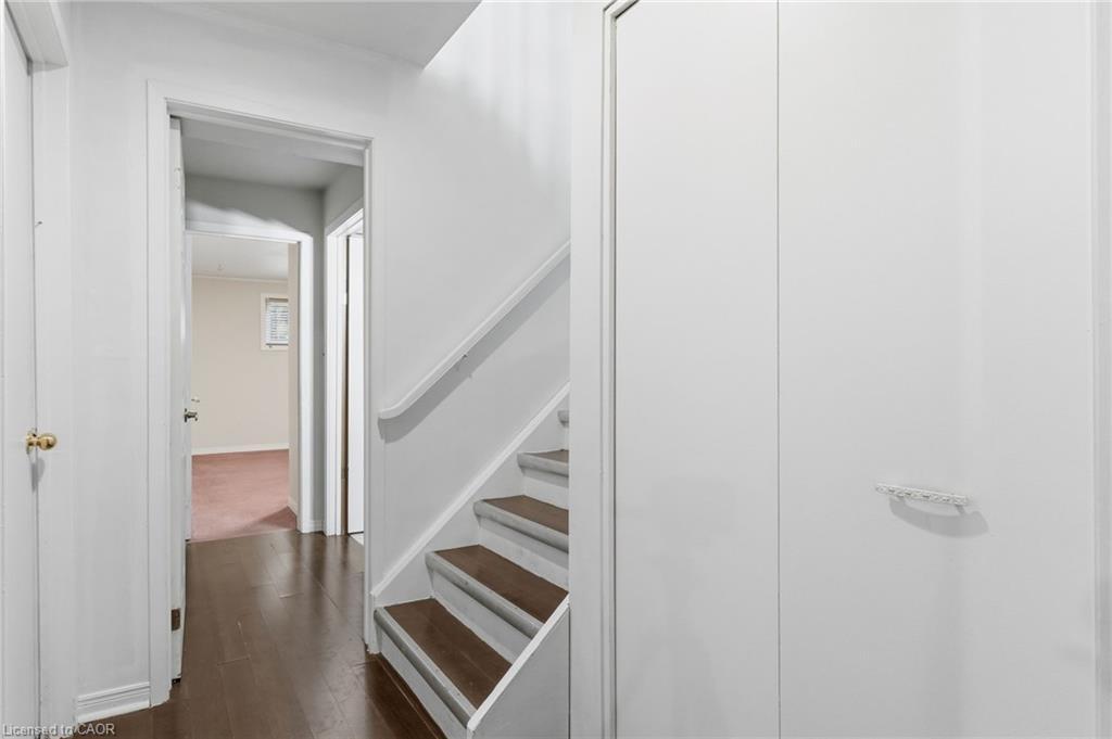 26 October Place, Brantford, ON - Indoor Photo Showing Other Room