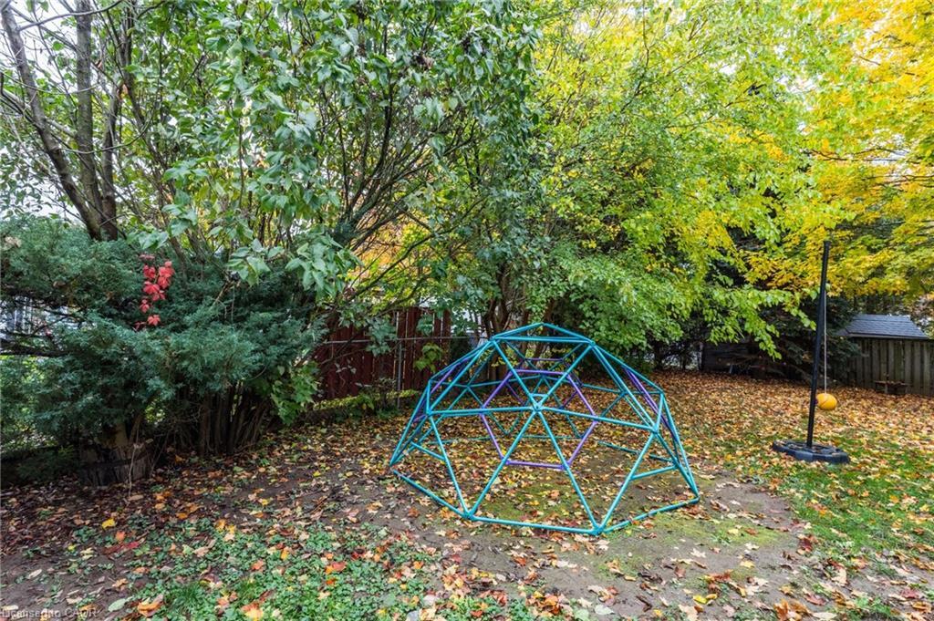 26 October Place, Brantford, ON - Outdoor