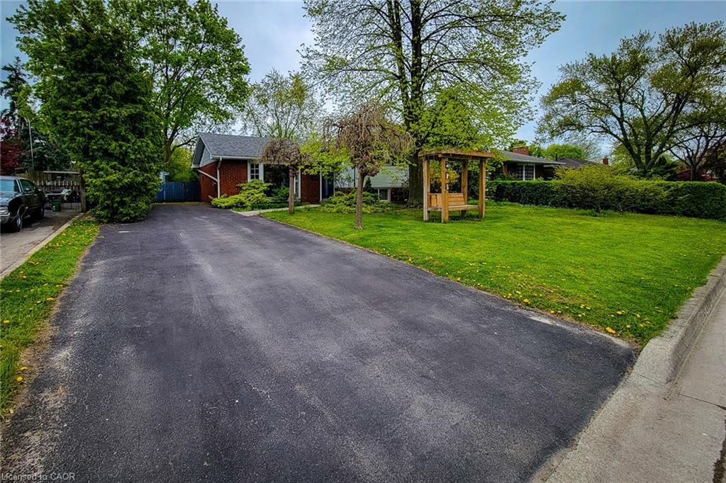 5322 Windermere Drive, Burlington, ON - Outdoor