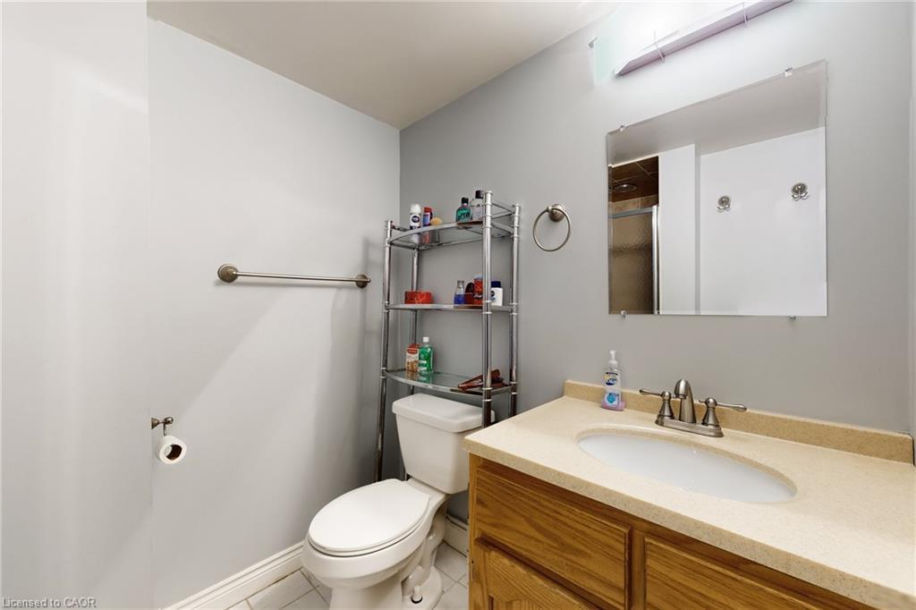 1002-432 Main Street, Hamilton, ON - Indoor Photo Showing Bathroom