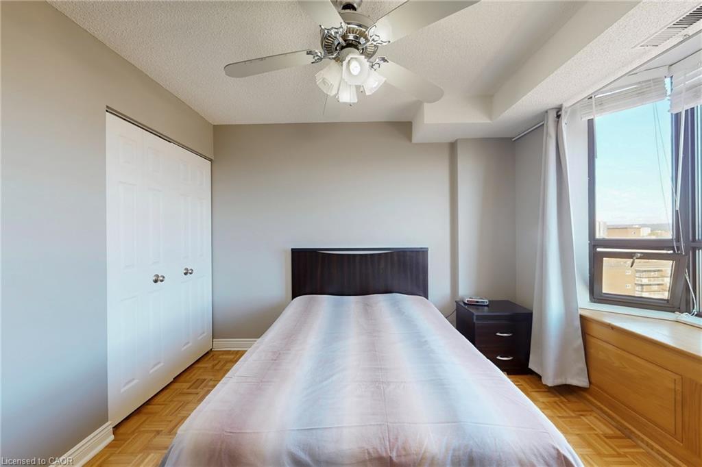 1002-432 Main Street, Hamilton, ON - Indoor Photo Showing Bedroom