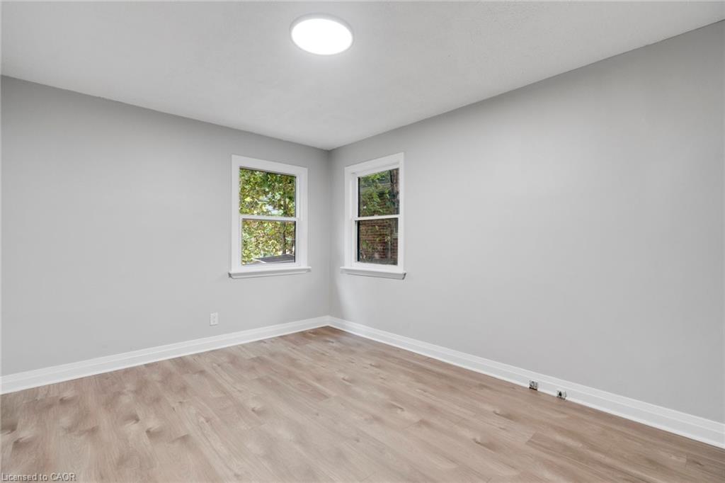 20 West 4Th Street, Hamilton, ON - Indoor Photo Showing Other Room