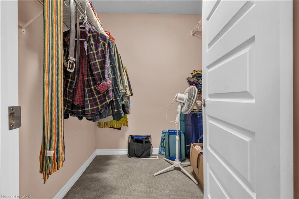 24 Sutherland Crescent, Ingersoll, ON - Indoor