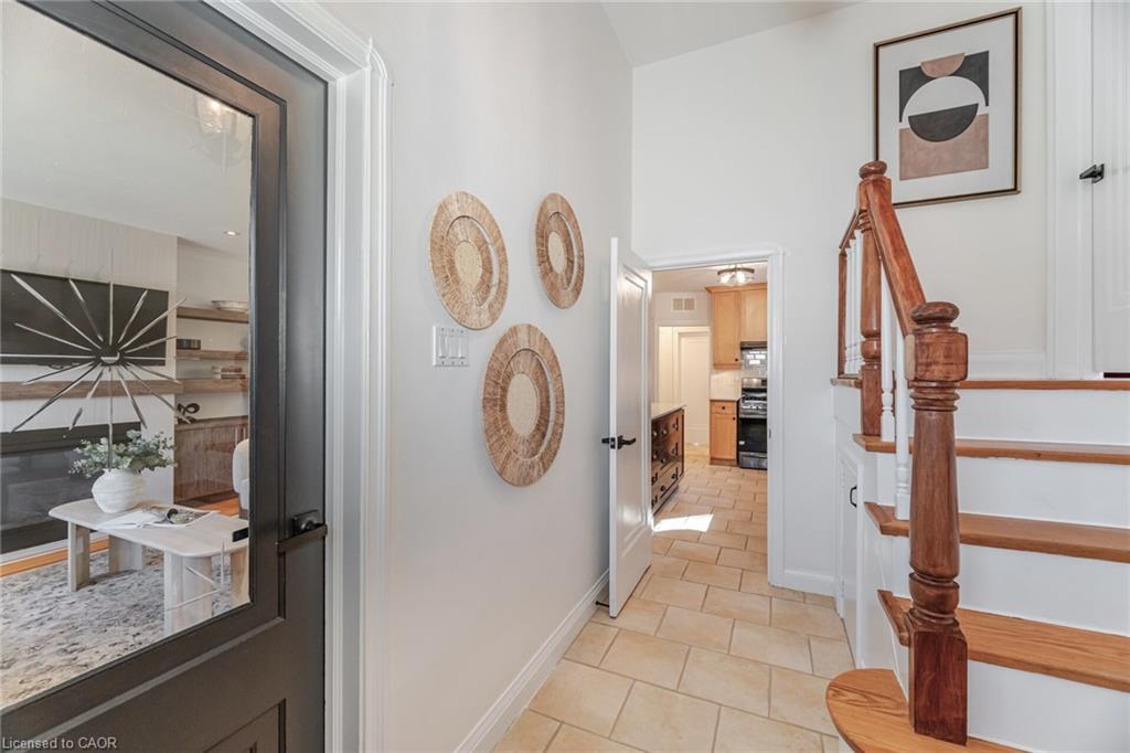 75 Emerald Crescent, Toronto, ON - Indoor Photo Showing Other Room