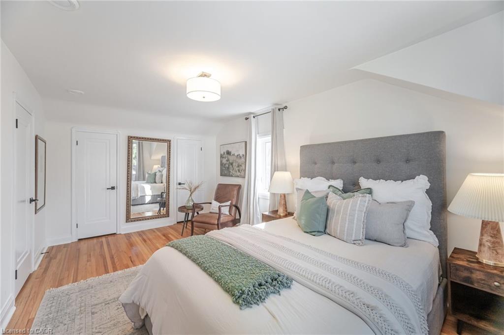 75 Emerald Crescent, Toronto, ON - Indoor Photo Showing Bedroom