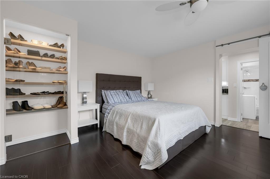 33 Rosedale Avenue, St. Catharines, ON - Indoor Photo Showing Bedroom