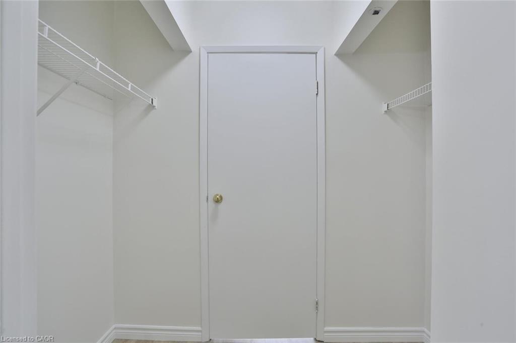 206-345 Briarmeadow Drive, Kitchener, ON - Indoor With Storage
