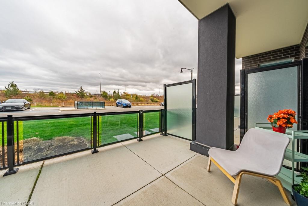 118-16 Concord Place, Grimsby, ON - Outdoor With Exterior