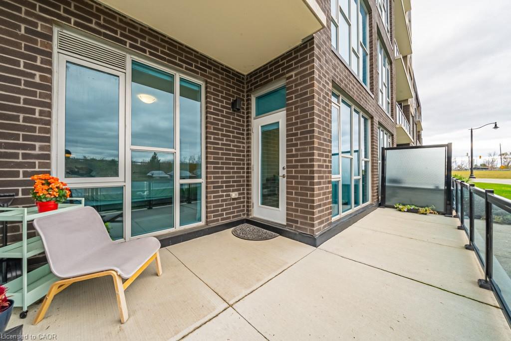 118-16 Concord Place, Grimsby, ON - Outdoor With Exterior