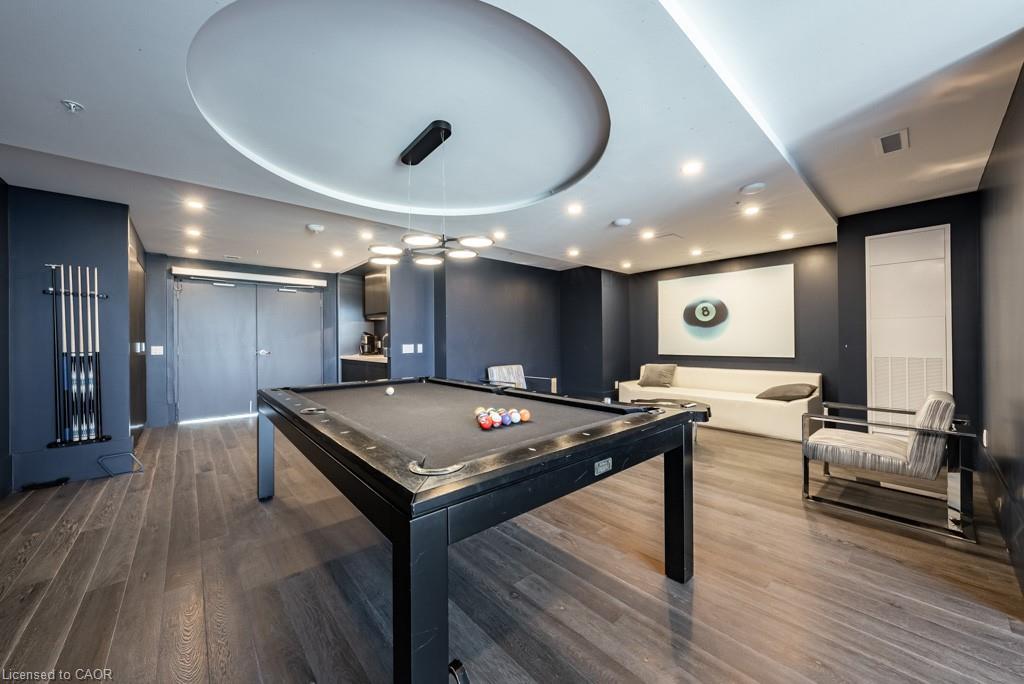 118-16 Concord Place, Grimsby, ON - Indoor Photo Showing Other Room