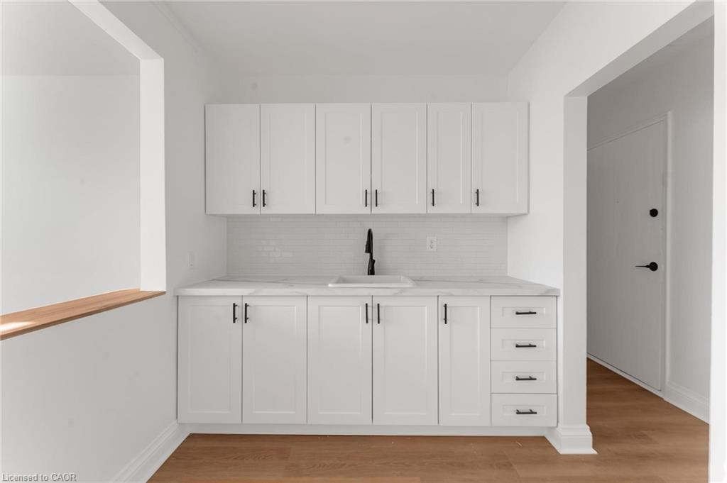 57 Mericourt Road, Hamilton, ON - Indoor