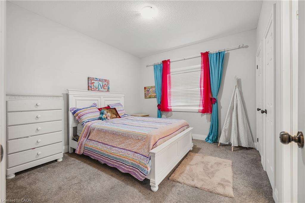 346 Moorlands Crescent, Kitchener, ON - Indoor Photo Showing Bedroom