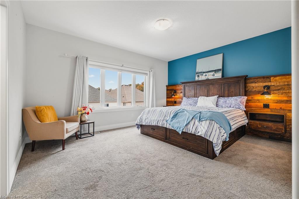 346 Moorlands Crescent, Kitchener, ON - Indoor Photo Showing Bedroom