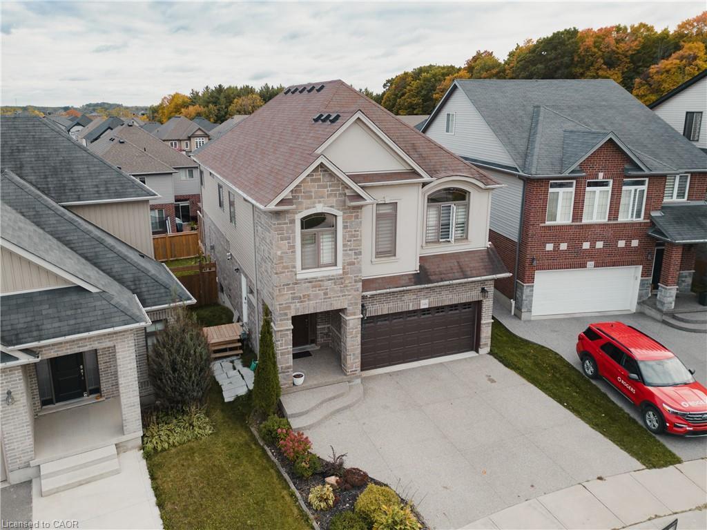 346 Moorlands Crescent, Kitchener, ON - Outdoor With Facade