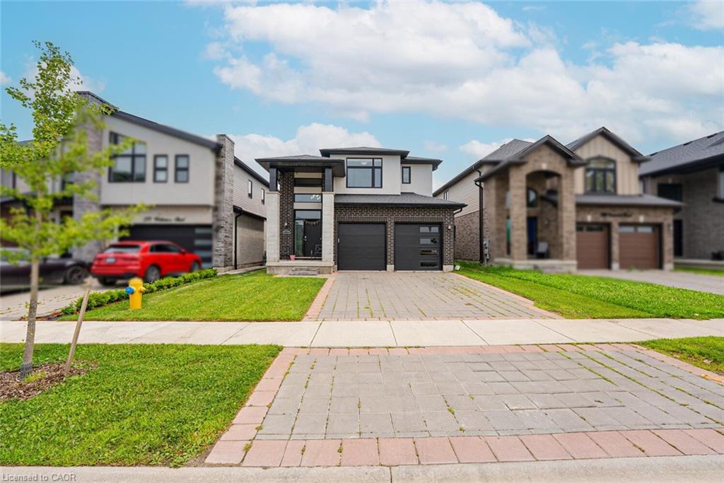 2382 Wickerson Road, London, ON - Outdoor With Facade