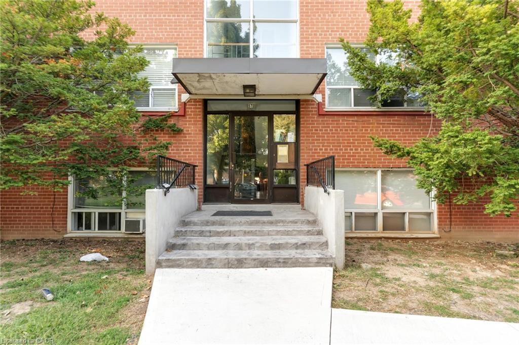 3-57 Mericourt Road, Hamilton, ON - Outdoor